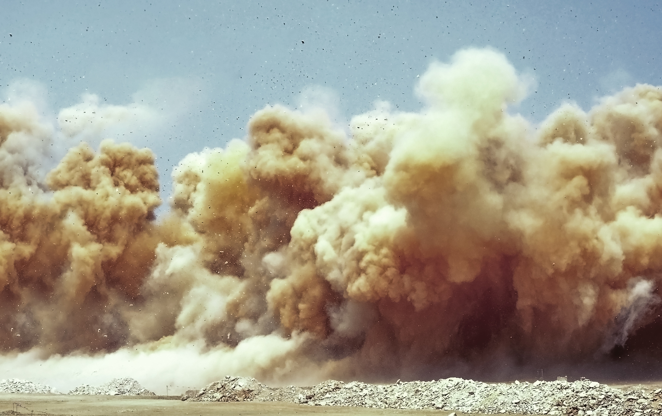 Dust clouds in the Arabian desert